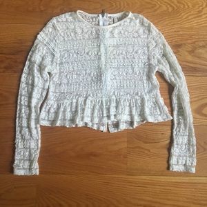 Long sleeve lace crop top